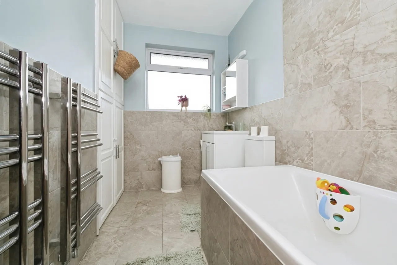 Lilac Grove, Beeston, NG9, photo 10