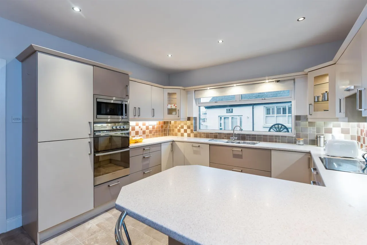 Donaghadee Road, Millisle, BT22, photo 15