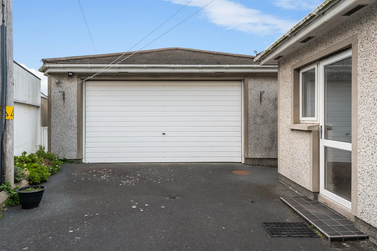 Donaghadee Road, Millisle, BT22, photo 23