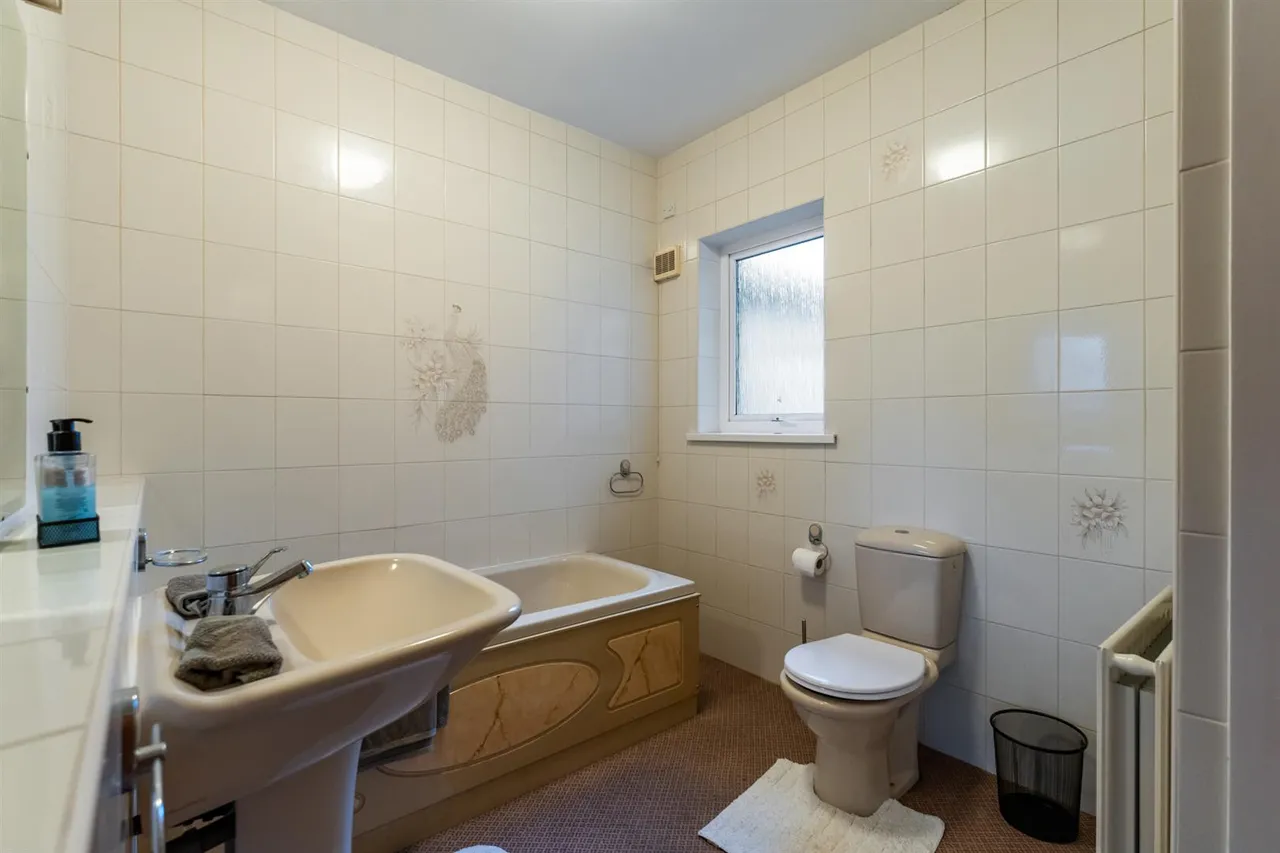 Donaghadee Road, Millisle, BT22, photo 21