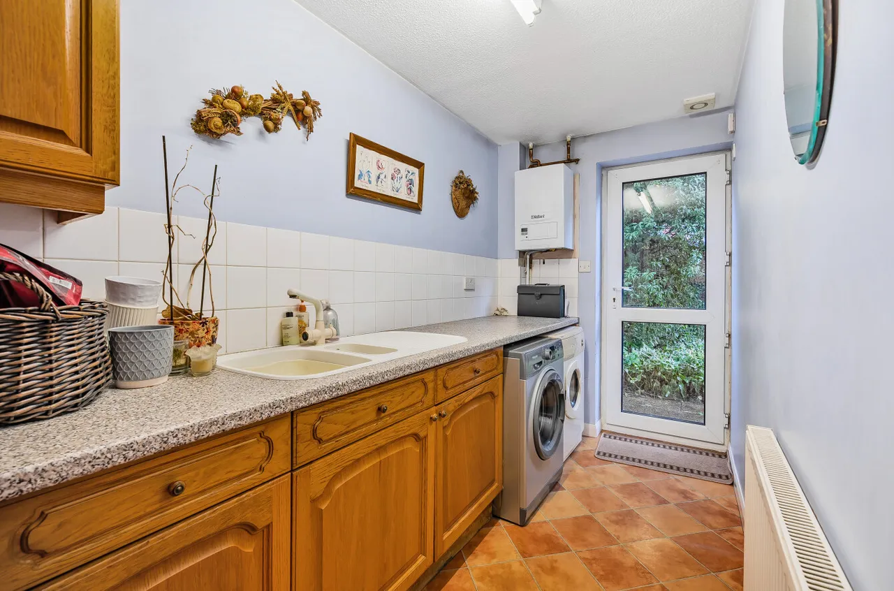 Downlands Way, South Wonston, SO21, photo 6