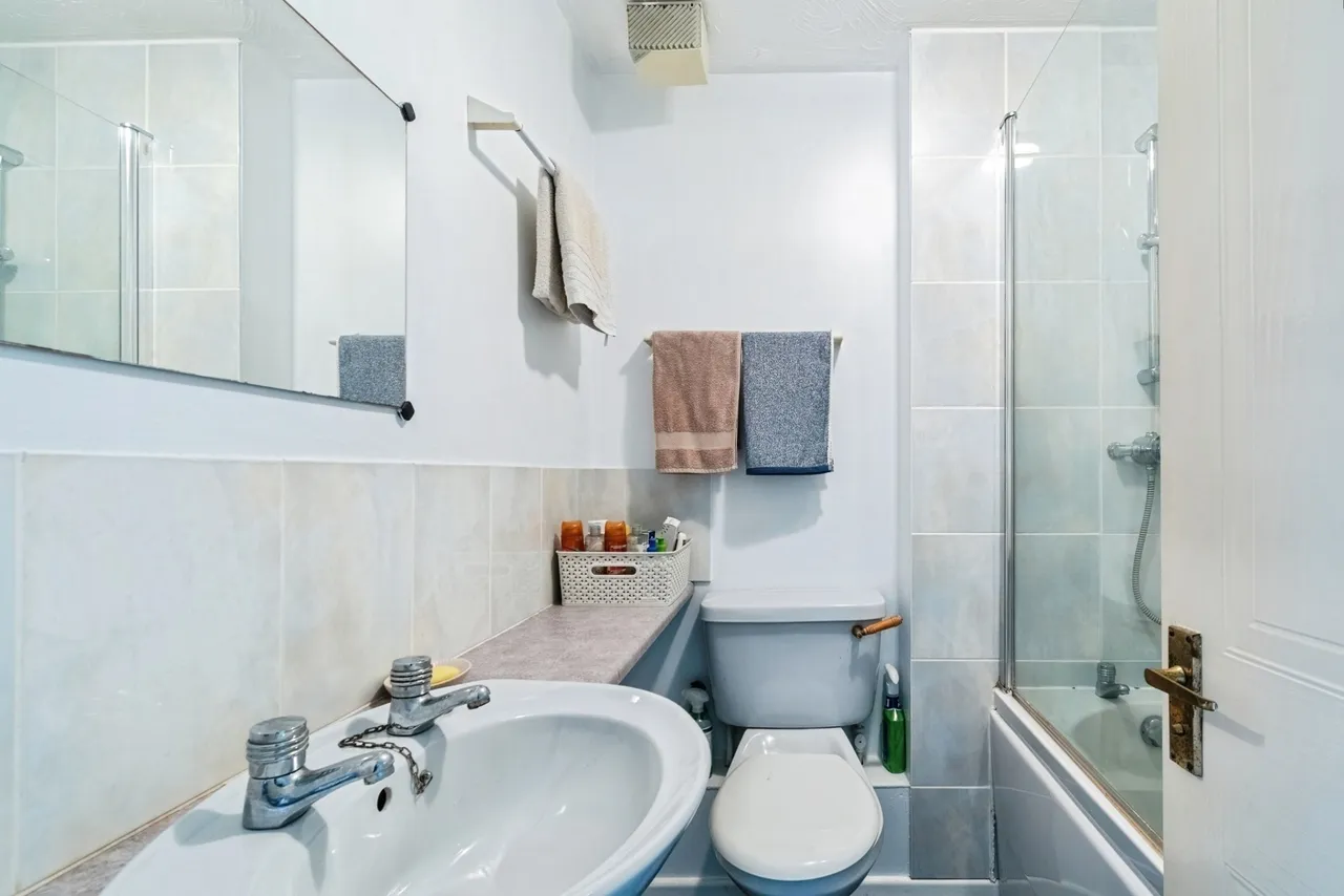 Linden Drive, Bradley Stoke, Bristol, BS32, photo 5