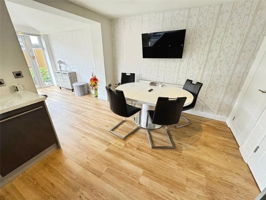 Linthouse Lane, Wolverhampton, West Midlands, WV11, photo 5