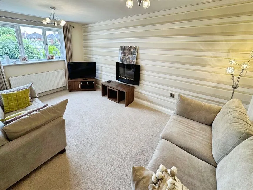 Linthouse Lane, Wolverhampton, West Midlands, WV11, photo 2