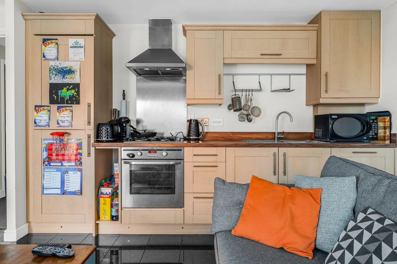St. Johns Court, Ware, SG12, photo 6