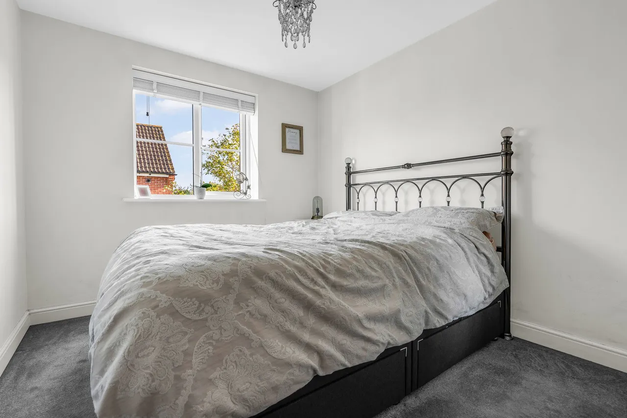 St. Johns Court, Ware, SG12, photo 9