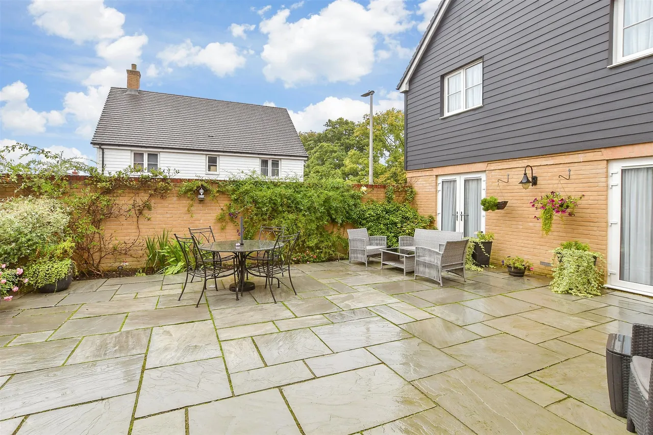 Millennium Way, Heathfield, TN21, photo 12