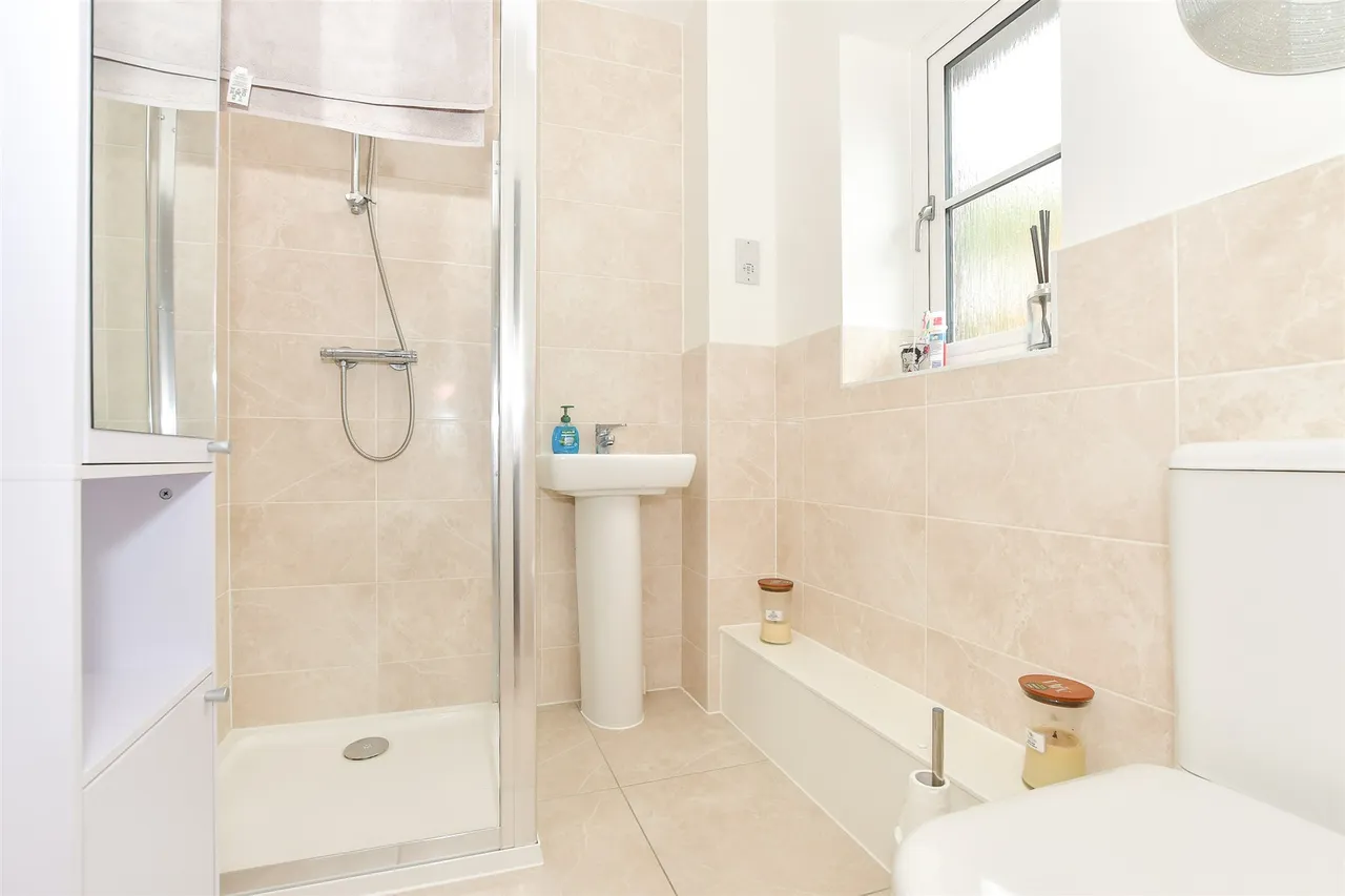 Millennium Way, Heathfield, TN21, photo 8