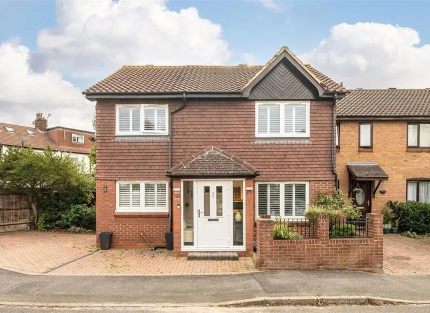 4 bed house for sale, Gables Close, Lee, SE12