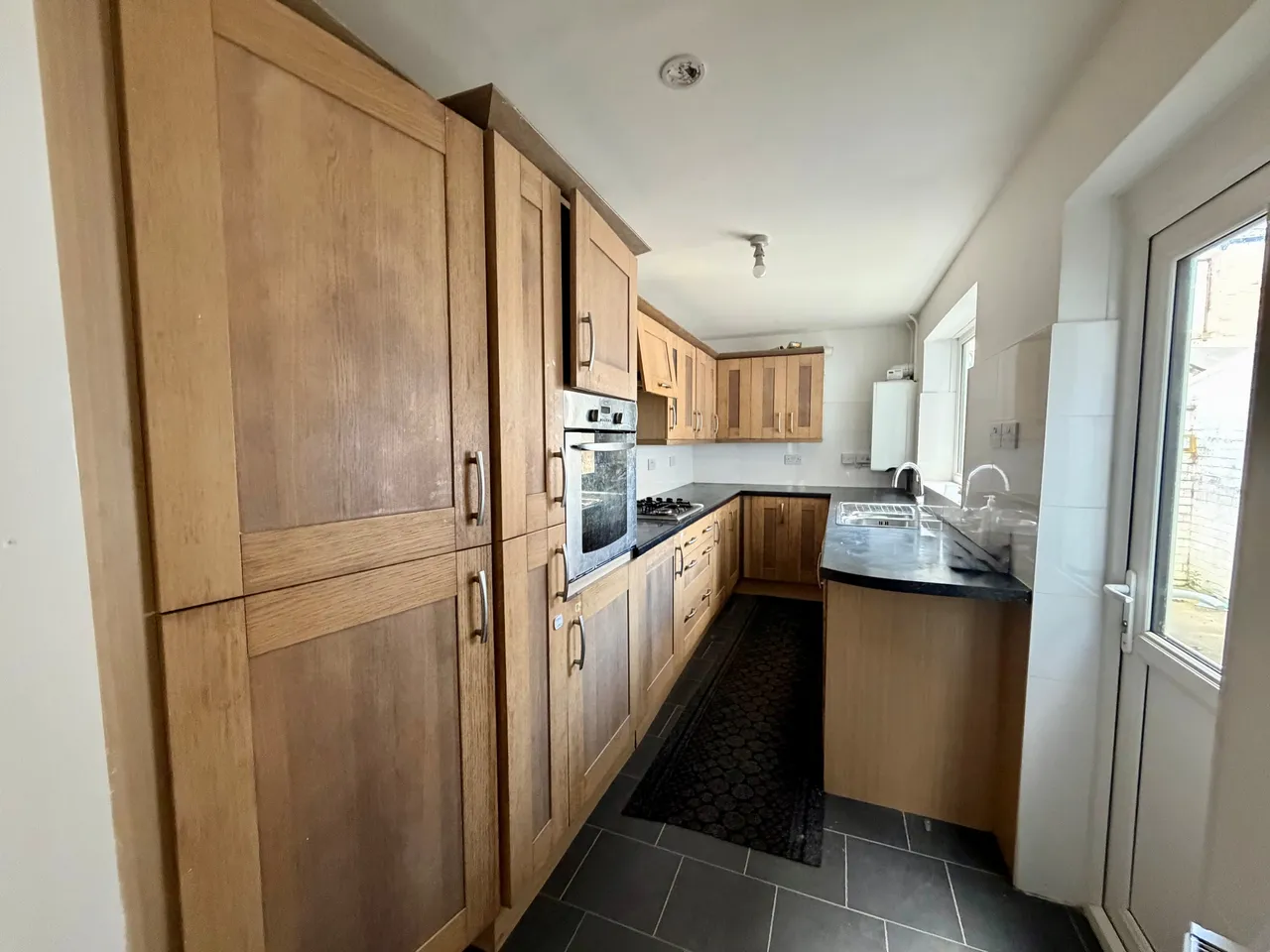 Barden Lane, Burnley, BB10, photo 2