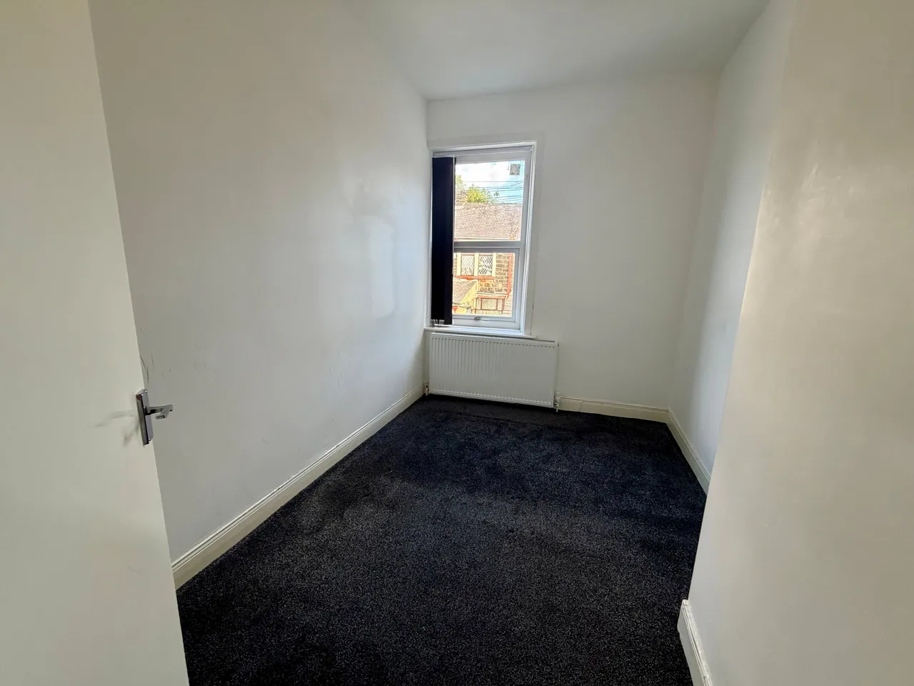 Barden Lane, Burnley, BB10, photo 7