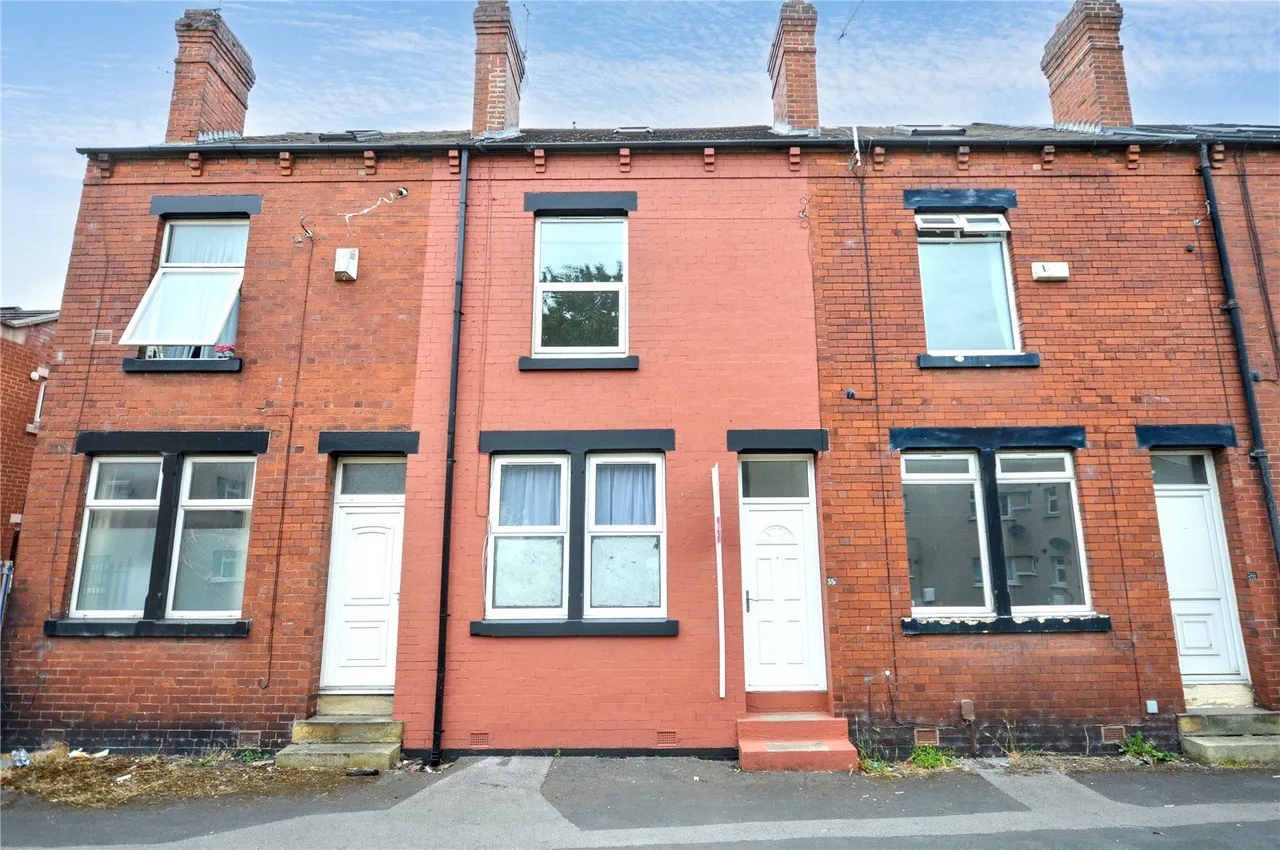 Woodhouse Hill Road, Leeds, LS10, photo 13