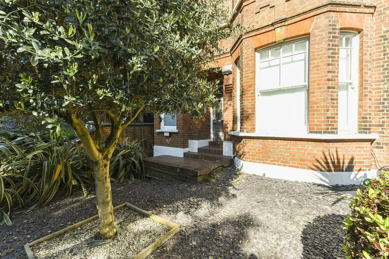Ornan Road Belsize Park, London NW3 4PX, photo 10