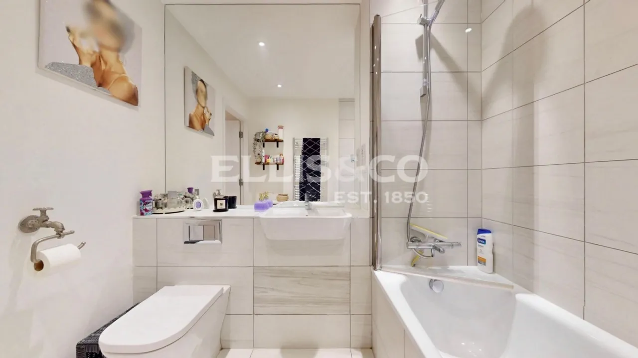 Addington Close, Southall, UB2, photo 14