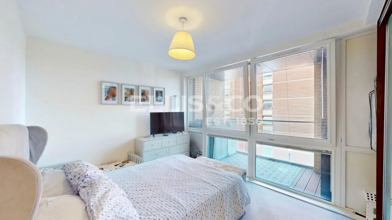 Addington Close, Southall, UB2, photo 12