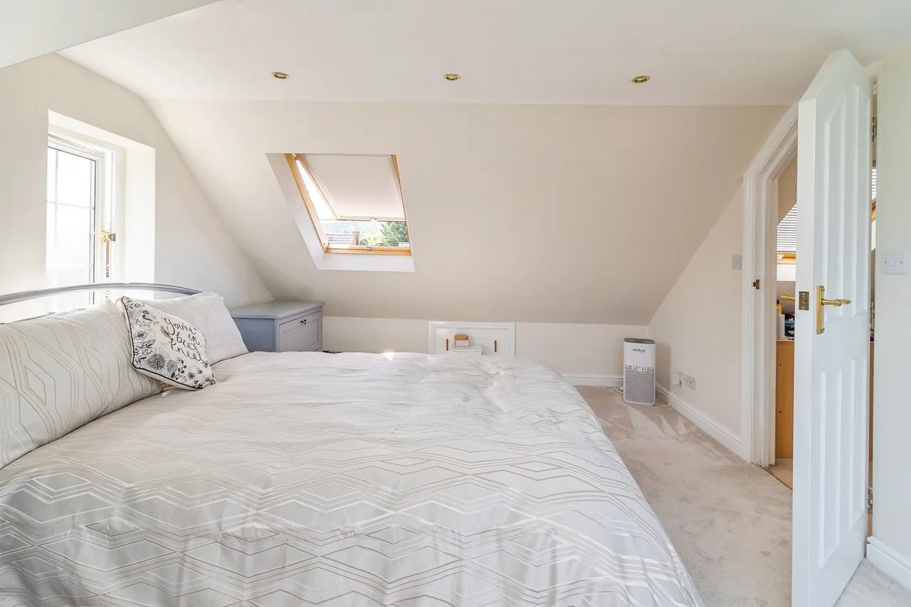 St. Christophers Close, Dunstable, LU5, photo 11