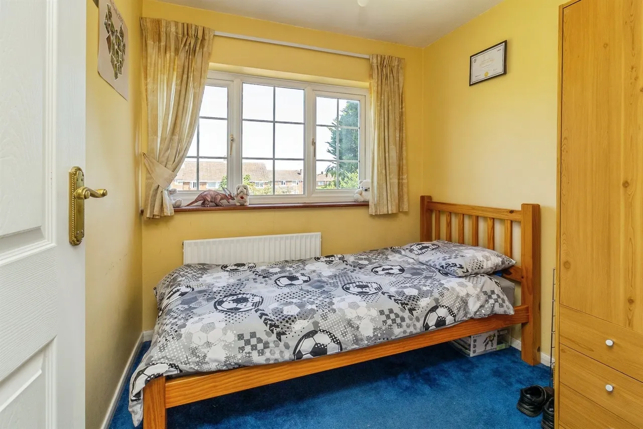 St. Christophers Close, Dunstable, LU5, photo 18