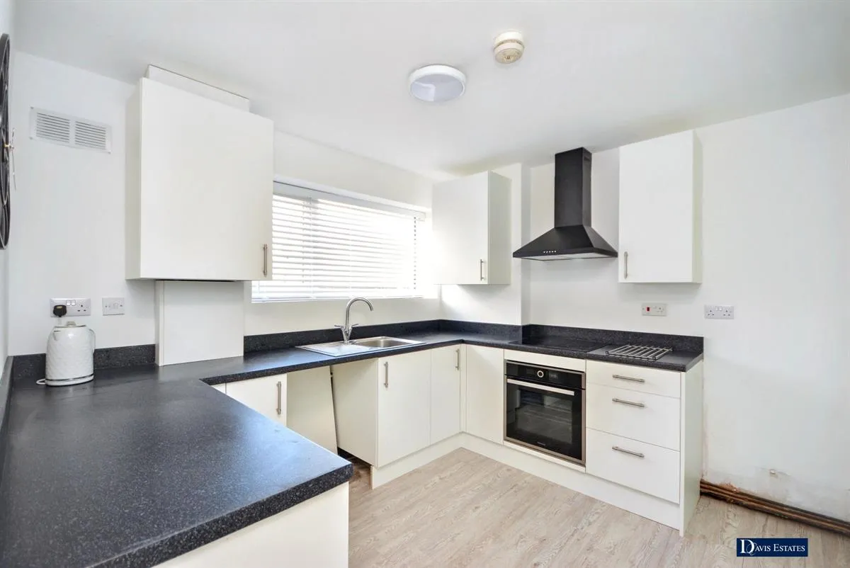 Avon Road, Cranham, Upminster, RM14, photo 7