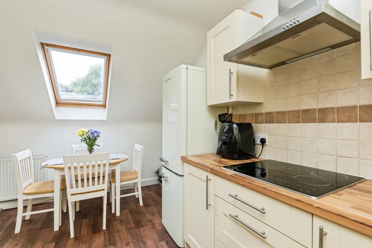 Mortomley Lane, High Green, S35, photo 20