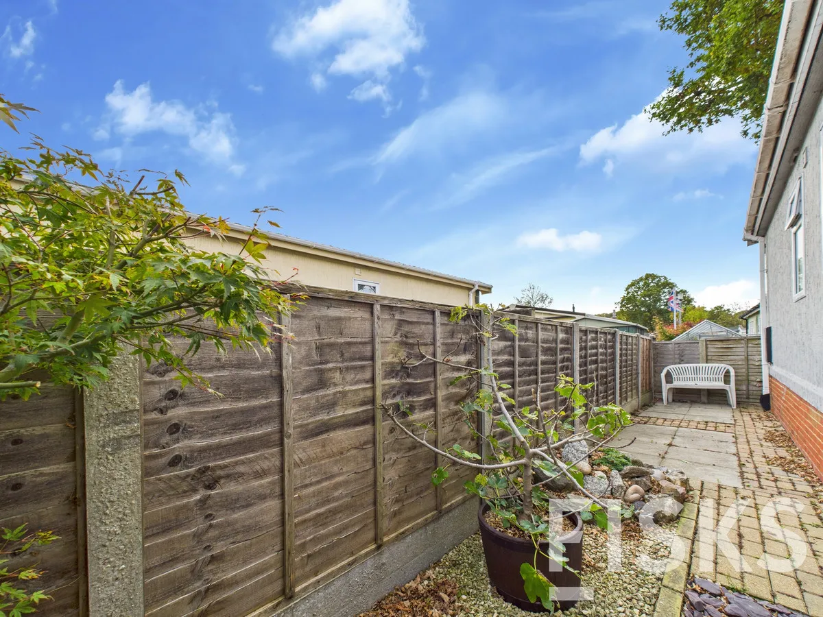 Kingsleigh Park Homes, Benfleet, SS7, photo 16