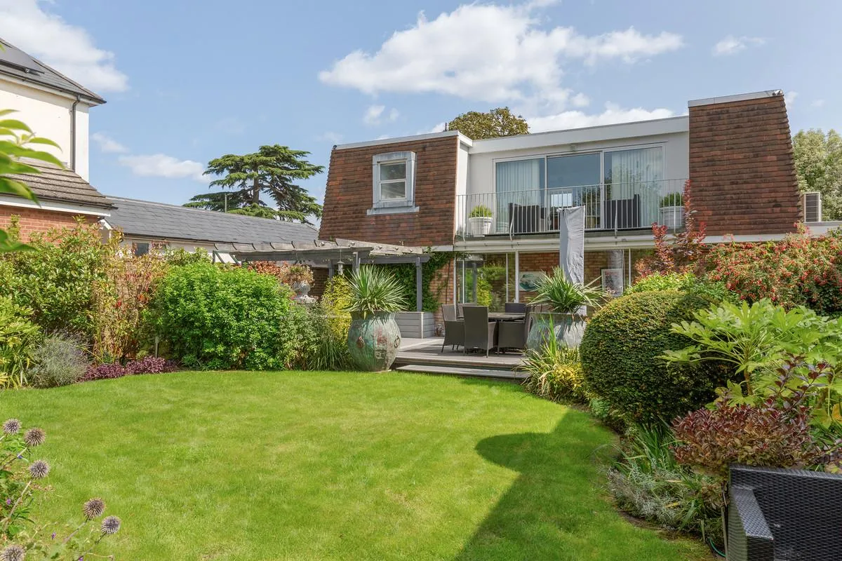 Broomfield, Sunbury-On-Thames, TW16, photo 24