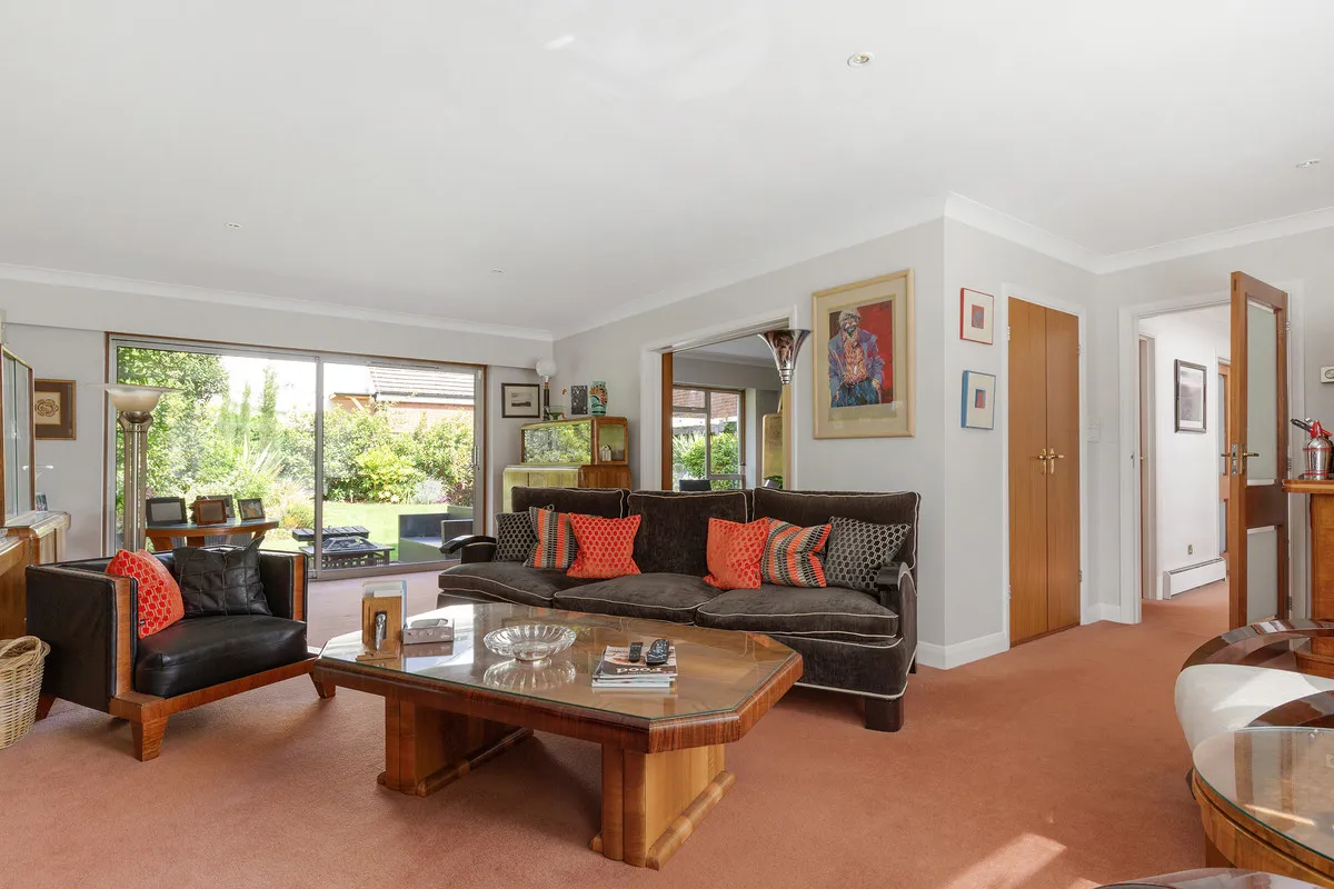 Broomfield, Sunbury-On-Thames, TW16, photo 4