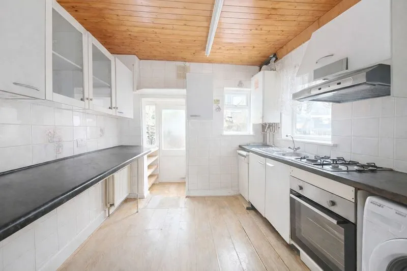 Seymour Avenue, London N17 9EB, photo 4