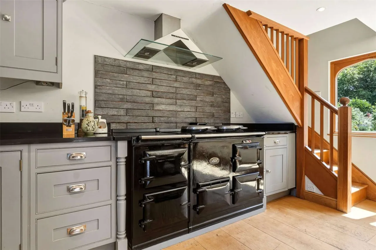 Dell Lane, Little Hallingbury, Bishop's Stortford, Essex, CM22 7SQ, photo 11