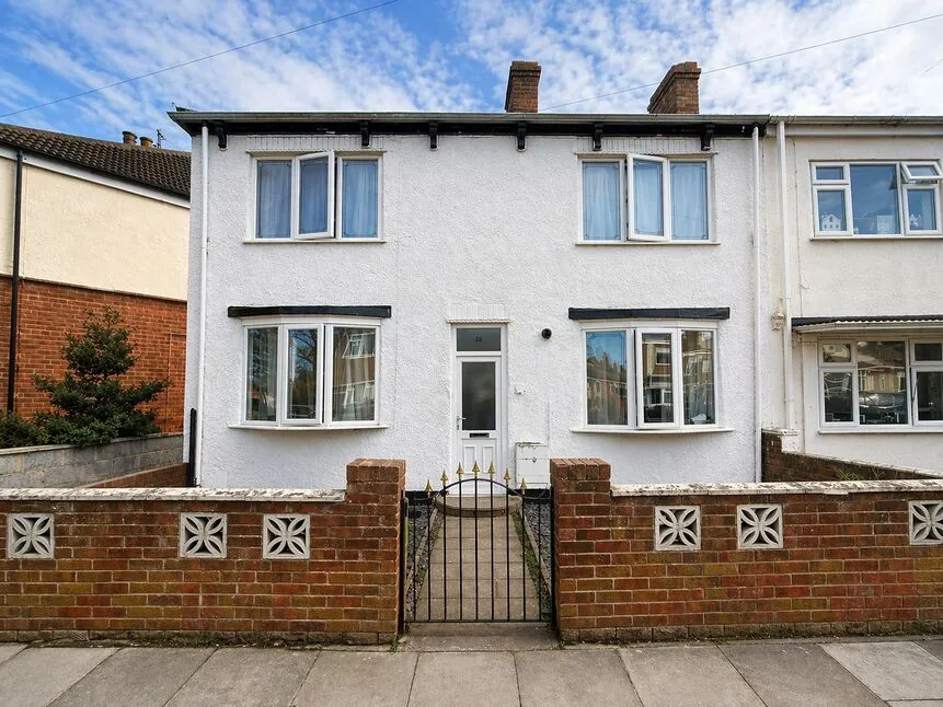 3 bed house for sale — Eleanor Street, Grimsby, Lincolnshire, DN32
