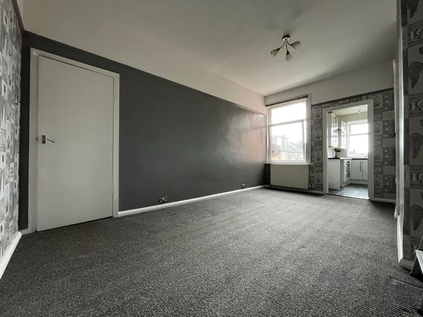 Laburnum Grove, Portsmouth, PO2, photo 14