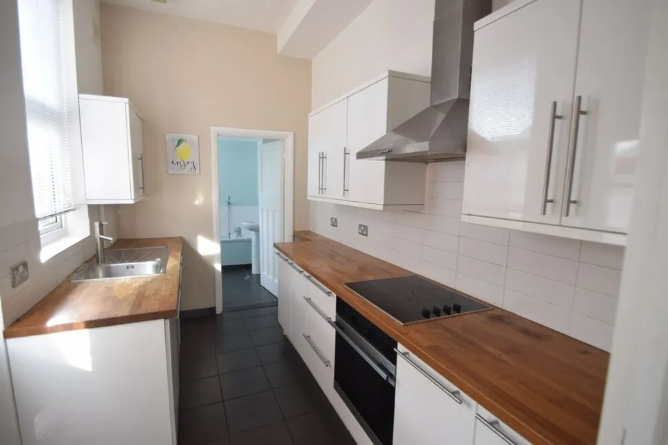 Laburnum Grove, Portsmouth, PO2, photo 8