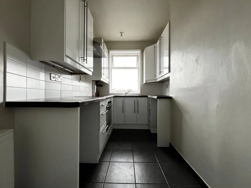 Laburnum Grove, Portsmouth, PO2, photo 15
