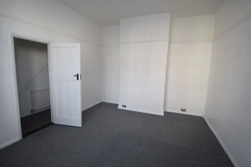 Laburnum Grove, Portsmouth, PO2, photo 3