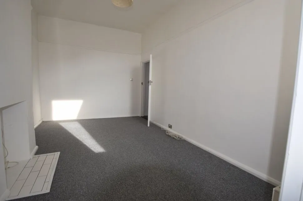 Laburnum Grove, Portsmouth, PO2, photo 7