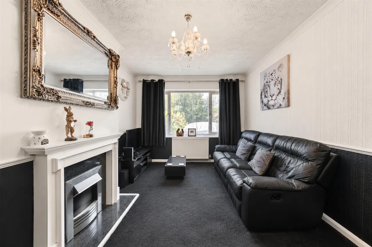 West End Road, Ruislip, photo 4