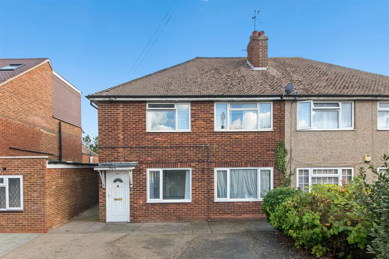 West End Road, Ruislip, photo 12