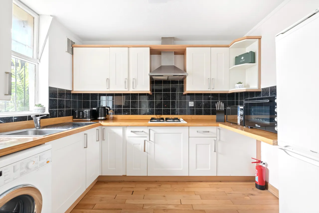 1 bed flat for sale, Greenland Road, Camden, NW1
