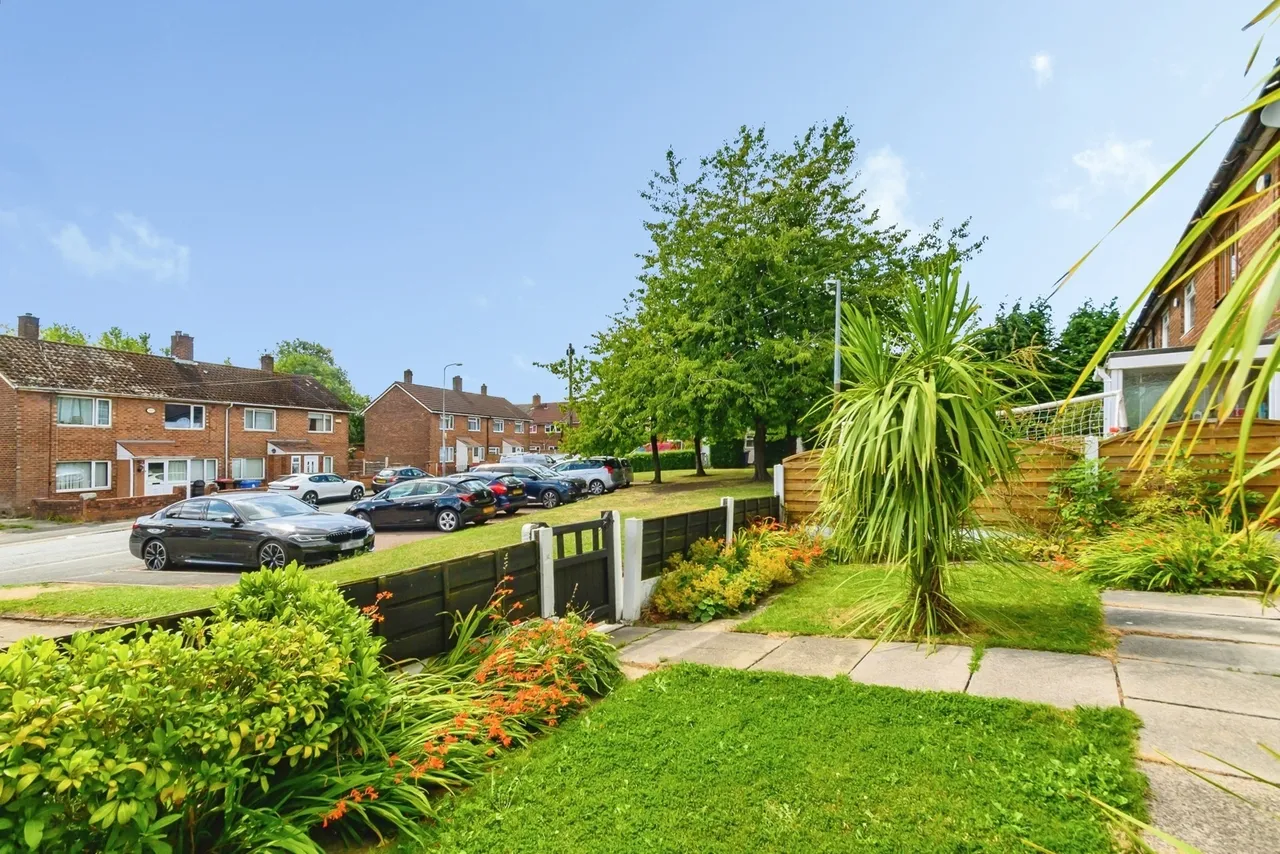 Upland Drive, Little Hulton, Manchester, Greater Manchester, M38, photo 2