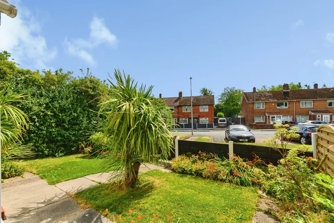 Upland Drive, Little Hulton, Manchester, Greater Manchester, M38, photo 18