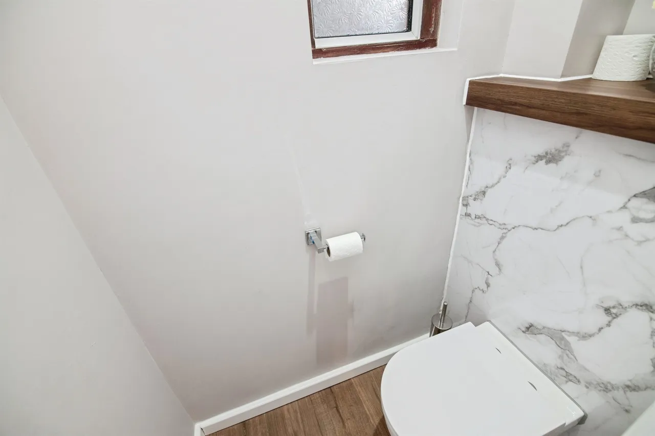 Dial Lane, West Bromwich, B70, photo 5