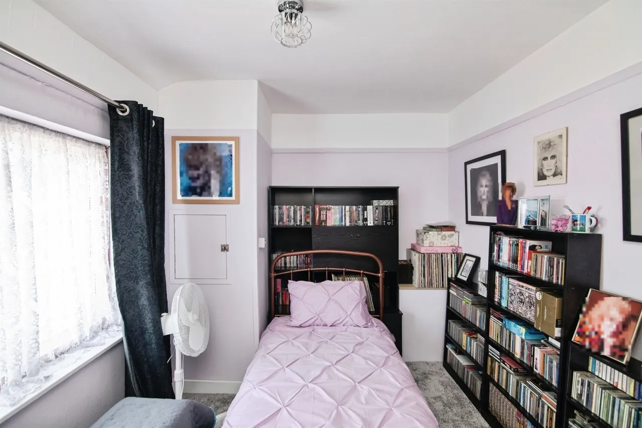 Dial Lane, West Bromwich, B70, photo 8
