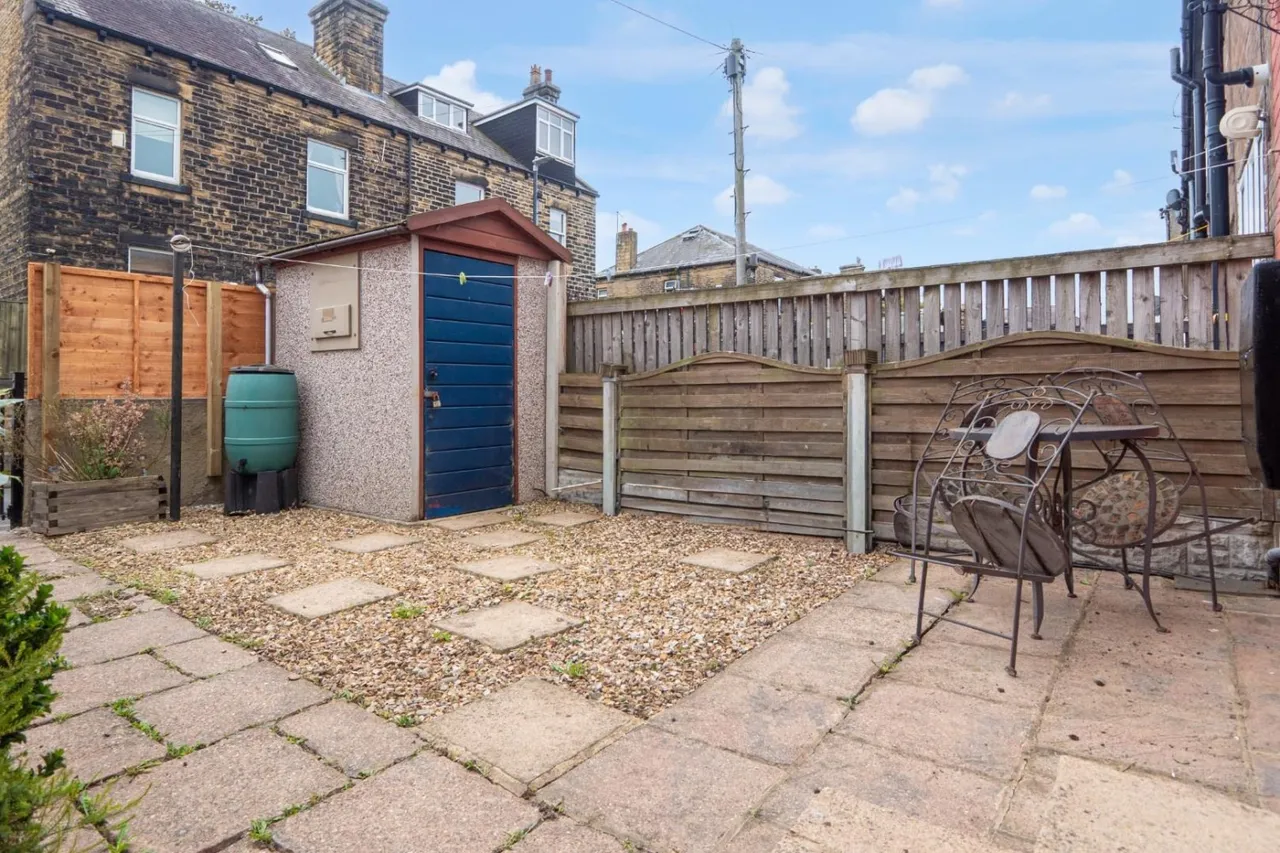 Warrels Street, Bramley, LS13, photo 16