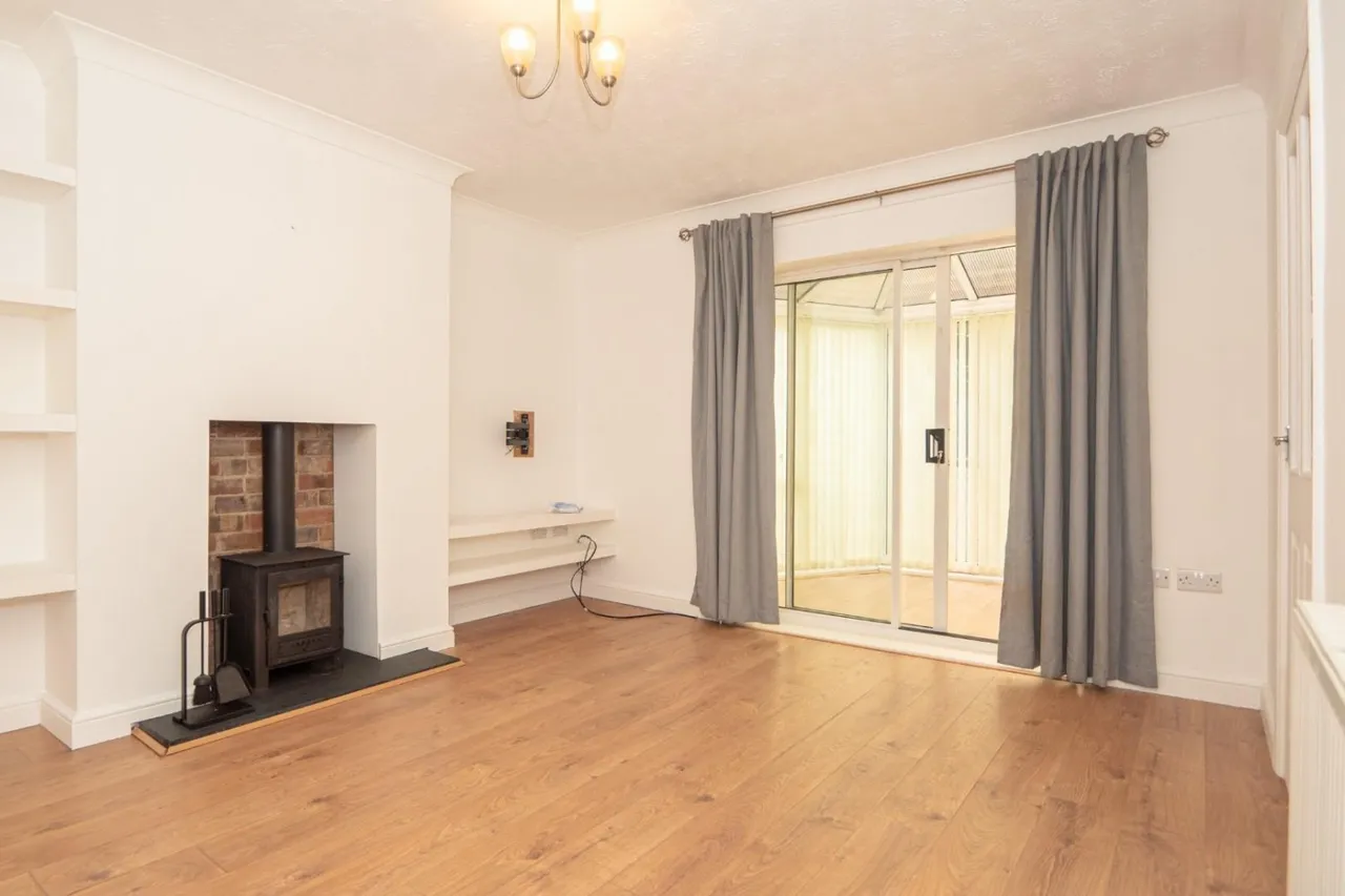 Warrels Street, Bramley, LS13, photo 5