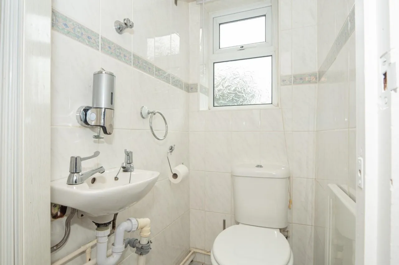 Warrels Street, Bramley, LS13, photo 8