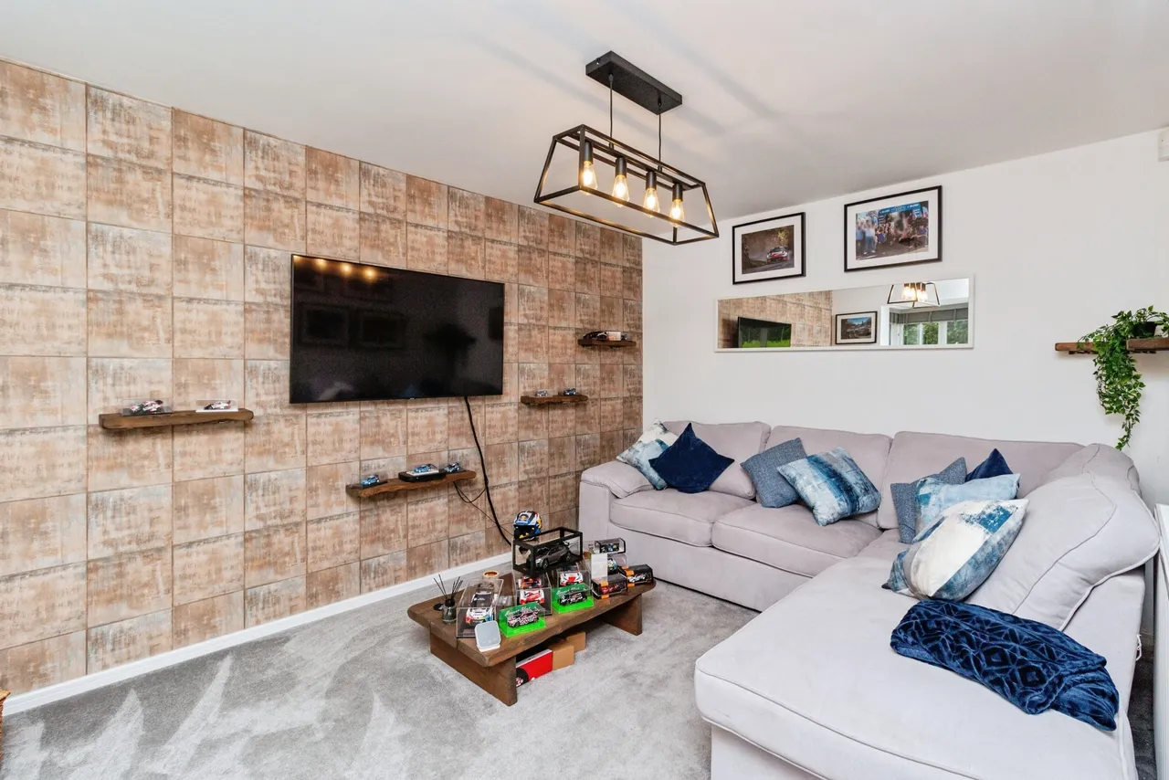 Hinkshay Road, Telford, TF4, photo 6