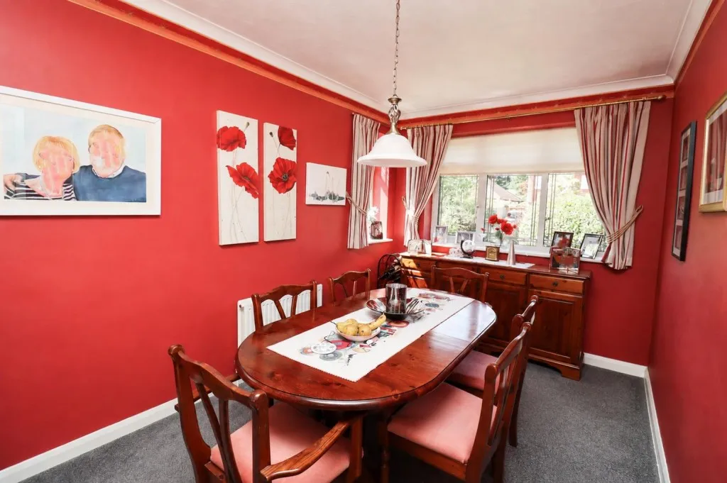 Basingbourne Road, Fleet, photo 4