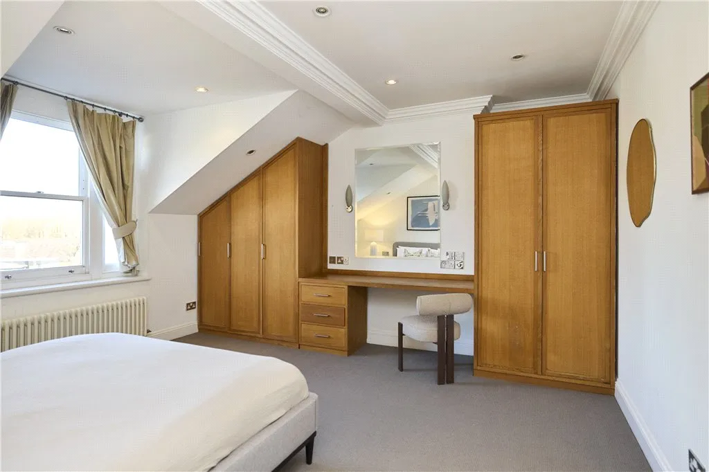 Rudall Crescent, London, NW3, photo 20
