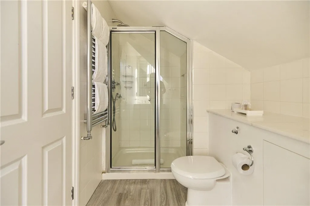 Rudall Crescent, London, NW3, photo 14