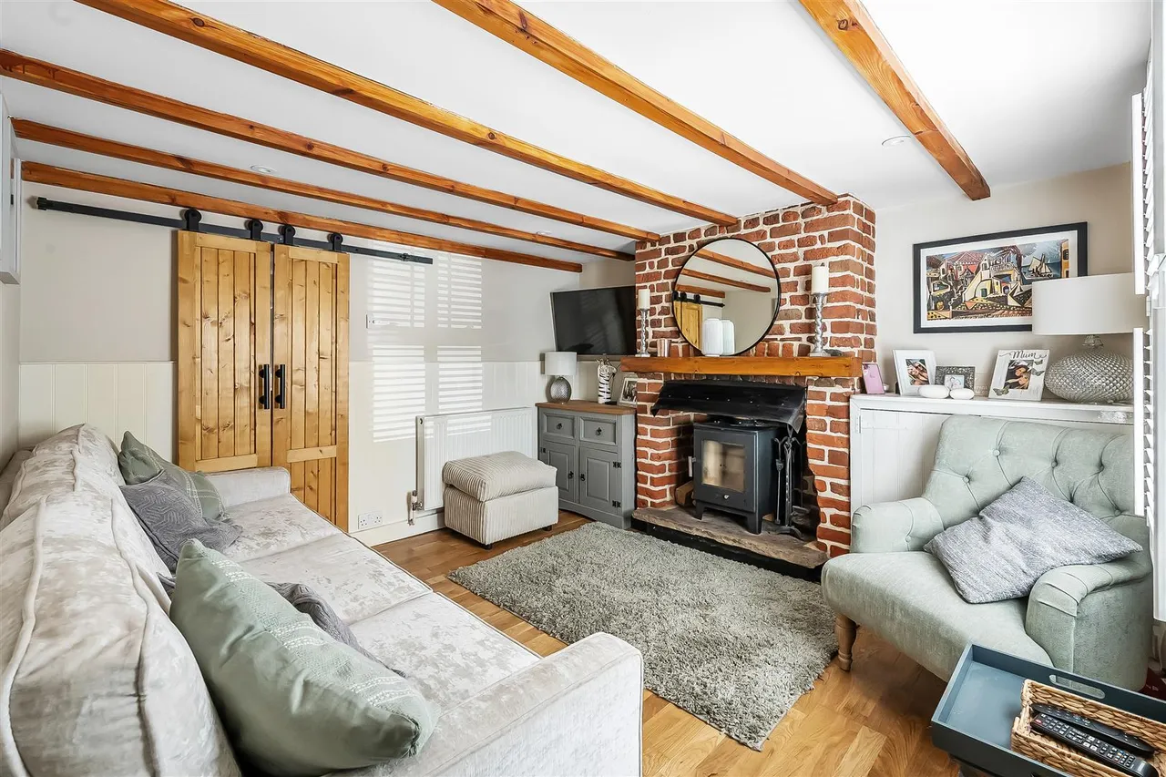 Woodfield Lane, Ashtead, KT21, photo 7