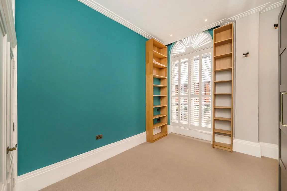 East Hill, SW18, photo 5